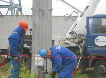 Penele de curent au lăsat în beznă fiecare constănţean 243 de minute